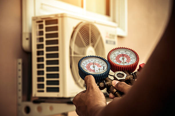 Professional Ac Installation technician working in Calverton, VA